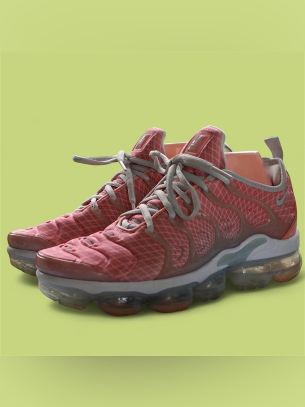 RARE Women's Nike Vapor Max Plus Bleached Coral sneakers sz 8.5 M - Picture 2 of 11